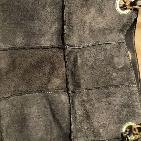 Chanel tote - Picture 8 of 17